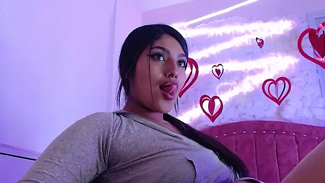 Snapshot of SarahStones chatting on 19, 2, 2025 SarahStones online show from 19, 2, 2025