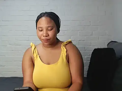 DrippinCaramelCutie online show from 27, 1, 2025