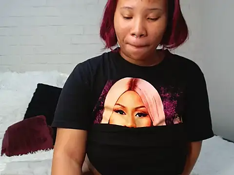 DrippinCaramelCutie online show from 2, 3, 2025