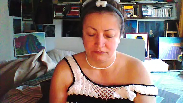 MariaAnaSunshine online show from 10, 2, 2026