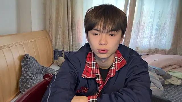 xiaottt1918 online show from 13, 1, 2025