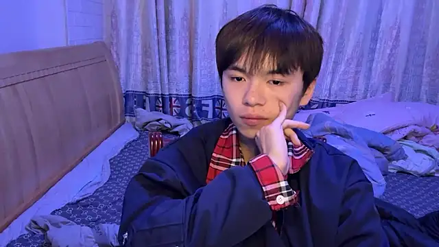 xiaottt1918 online show from 13, 1, 2025