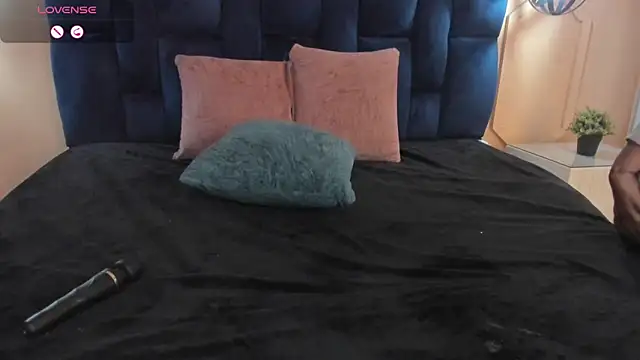 Snapshot of Yazmin_rouse chatting on 16, 1, 2025 Yazmin rouse online show from 16, 1, 2025