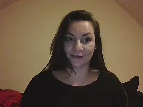 Snapshot of casssymooon chatting on 2, 12, 2025 casssymooon online show from 2, 12, 2025