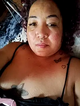 Snapshot of cougar_town chatting on 26, 10, 2025 cougar town online show from 26, 10, 2025