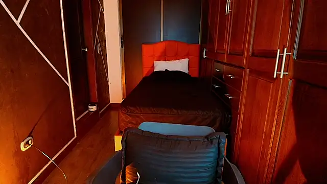 Snapshot of SexyNaf chatting on 6, 3, 2025 SexyNaf online show from 6, 3, 2025