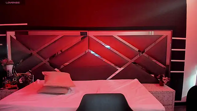 Snapshot of SexyNaf chatting on 19, 9, 2025 SexyNaf online show from 19, 9, 2025