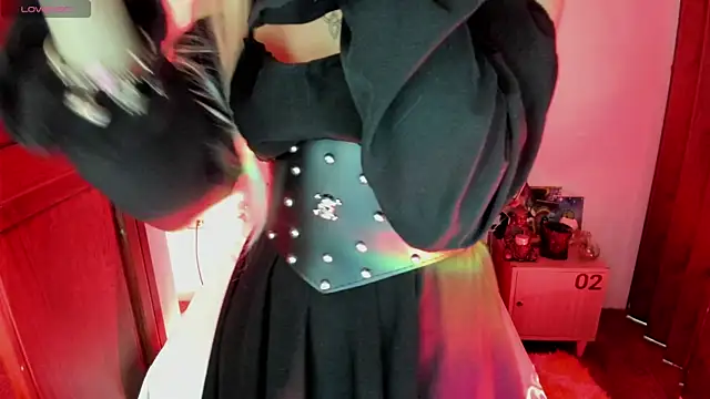 Snapshot of SexyNaf chatting on 28, 10, 2025 SexyNaf online show from 28, 10, 2025