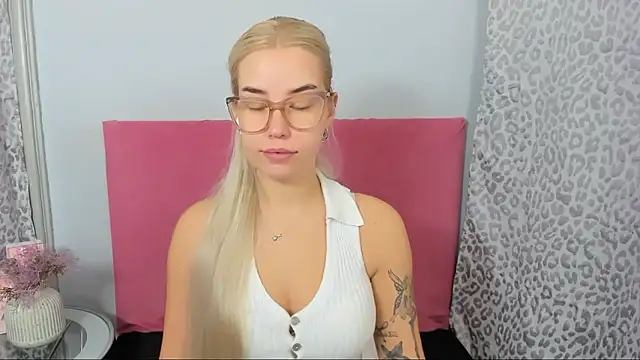 KristyHoney online show from 9, 1, 2026