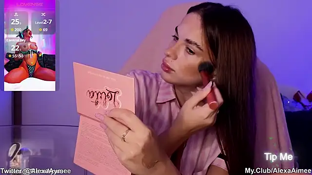 AlexaAimee online show from 9, 10, 2025