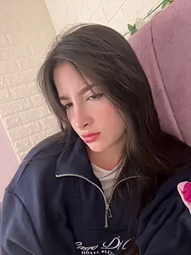 annaharper- online show from 10, 1, 2025