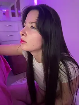 annaharper- online show from 30, 1, 2025