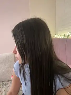 annaharper- online show from 19, 9, 2025