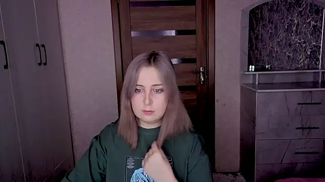 Kristy-Max online show from 4, 2, 2026