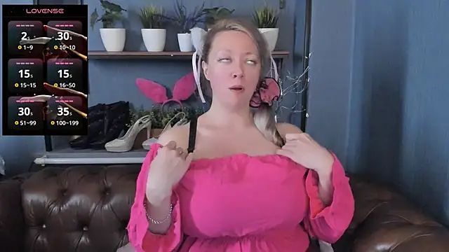 JesiaFoxi online show from 10, 7, 2026