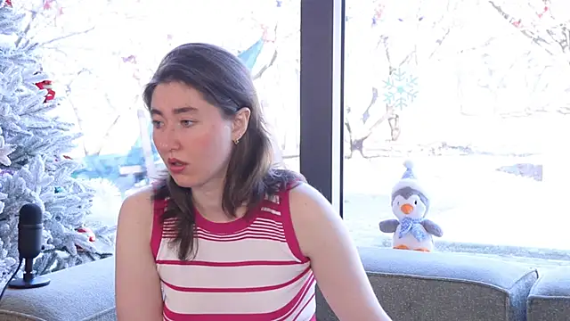 Snapshot of GentleSparkMay chatting on 5, 1, 2025 GentleSparkMay online show from 5, 1, 2025