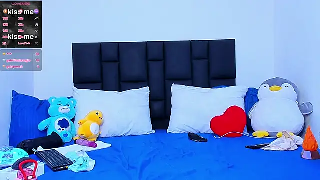 Snapshot of Tonny_twink_ chatting on 5, 3, 2025 Tonny twink online show from 5, 3, 2025