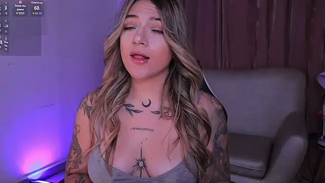 ashleyvalirya online show from 6, 11, 2025