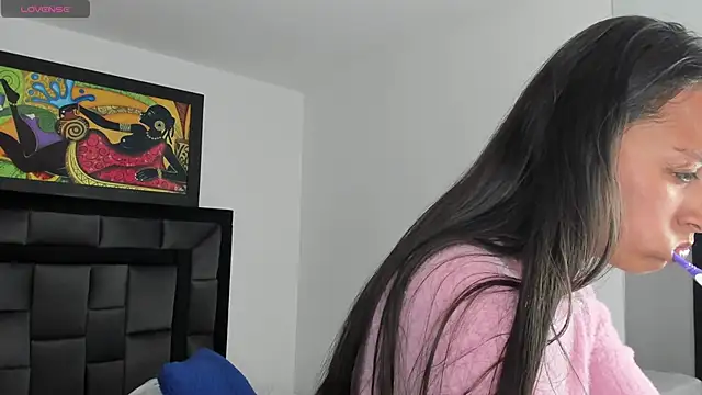 Snapshot of tatiana_valencia chatting on 31, 1, 2025 tatiana valencia online show from 31, 1, 2025