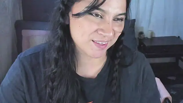 Snapshot of Judychase2 chatting on 2, 2, 2025 Judychase2 online show from 2, 2, 2025