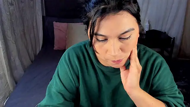 Snapshot of Judychase2 chatting on 13, 2, 2025 Judychase2 online show from 13, 2, 2025