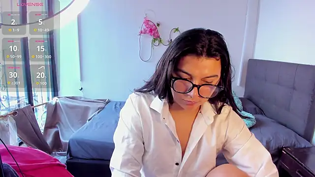 Snapshot of Judychase2 chatting on 2, 11, 2025 Judychase2 online show from 2, 11, 2025