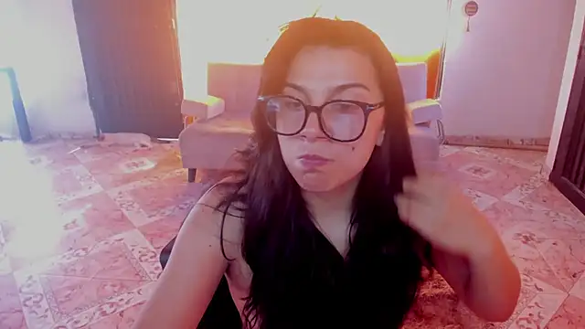 Snapshot of Judychase2 chatting on 13, 12, 2025 Judychase2 online show from 13, 12, 2025