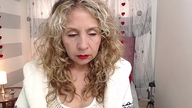 Afrodita sg online show from 8, 3, 2025