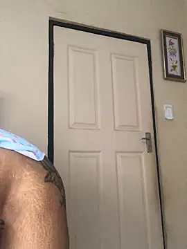 Snapshot of niccki3 chatting on 31, 12, 2024 niccki3 online show from 31, 12, 2024