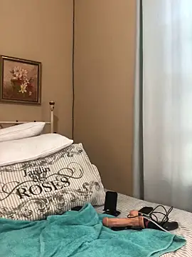 Snapshot of niccki3 chatting on 5, 2, 2025 niccki3 online show from 5, 2, 2025