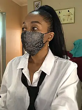 Snapshot of niccki3 chatting on 9, 2, 2025 niccki3 online show from 9, 2, 2025