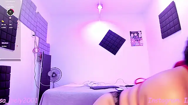 Snapshot of Isa_belly chatting on 7, 12, 2024 Isa belly online show from 7, 12, 2024