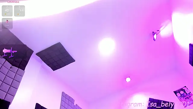 Snapshot of Isa_belly chatting on 17, 1, 2025 Isa belly online show from 17, 1, 2025