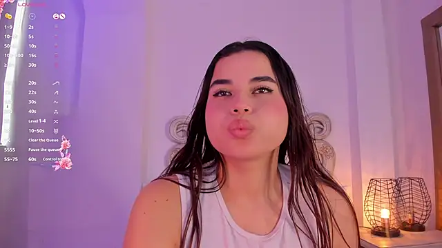 Snapshot of Victoria_vallejo_ chatting on 28, 1, 2025 Victoria vallejo online show from 28, 1, 2025