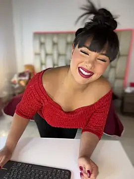 Alexa Miss online show from 14, 9, 2025