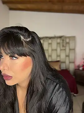 Alexa Miss online show from 12, 11, 2025