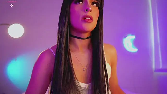 Snapshot of Samara_Gray chatting on 30, 11, 2025 Samara Gray online show from 30, 11, 2025