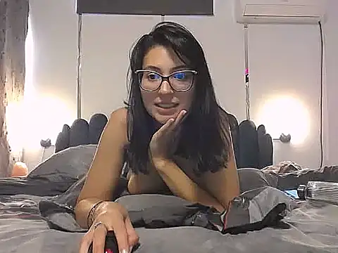 RubyBe10 online show from 31, 10, 2025