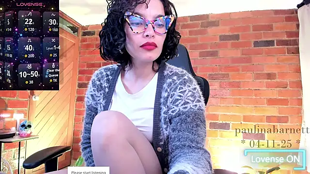 Snapshot of paulinabarnett- chatting on 5, 11, 2025 paulinabarnett- online show from 5, 11, 2025