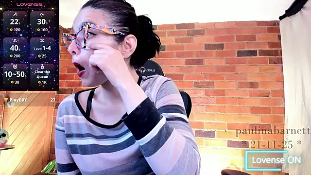 Snapshot of paulinabarnett- chatting on 21, 11, 2025 paulinabarnett- online show from 21, 11, 2025