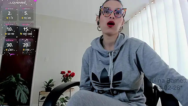 paulinabarnett- online show from 24, 2, 2026