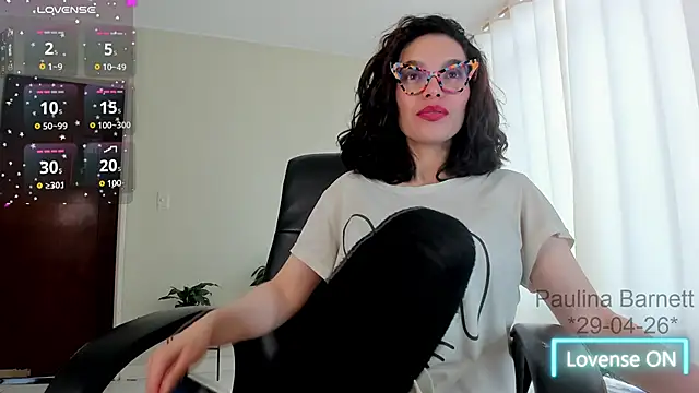 Snapshot of paulinabarnett- chatting on 29, 4, 2026 paulinabarnett- online show from 29, 4, 2026