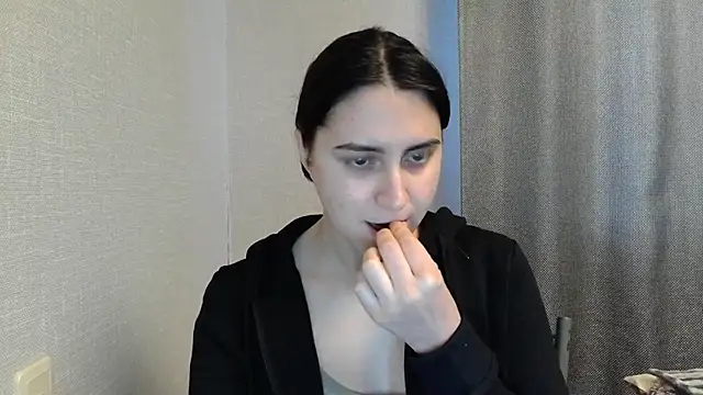 Snapshot of Kashtanka_ chatting on 28, 12, 2024 Kashtanka online show from 28, 12, 2024