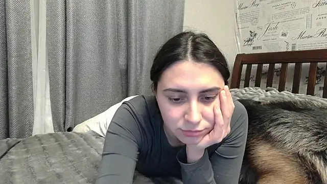 Snapshot of Kashtanka_ chatting on 1, 1, 2025 Kashtanka online show from 1, 1, 2025