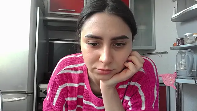Snapshot of Kashtanka_ chatting on 6, 2, 2025 Kashtanka online show from 6, 2, 2025