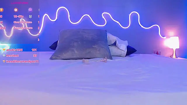 Snapshot of zoe_jones13 chatting on 10, 3, 2025 zoe jones13 online show from 10, 3, 2025