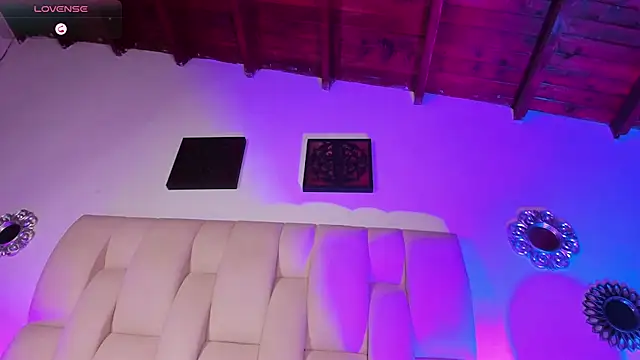 Mia ross16 online show from 14, 1, 2025