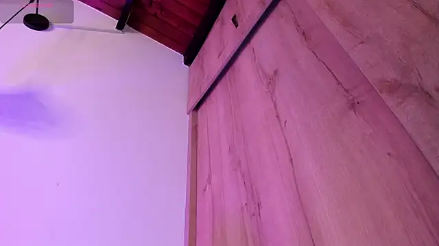 Mia ross16 online show from 2, 3, 2025