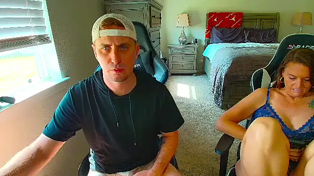 YourAvgNeighbors online show from 15, 3, 2026