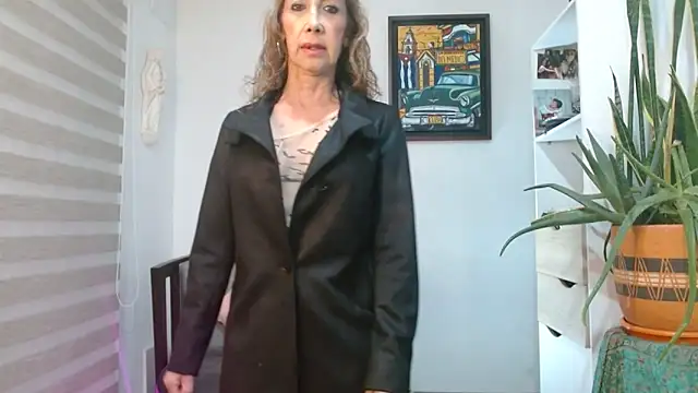 Snapshot of Canelita28 chatting on 19, 5, 2026 Canelita28 online show from 19, 5, 2026
